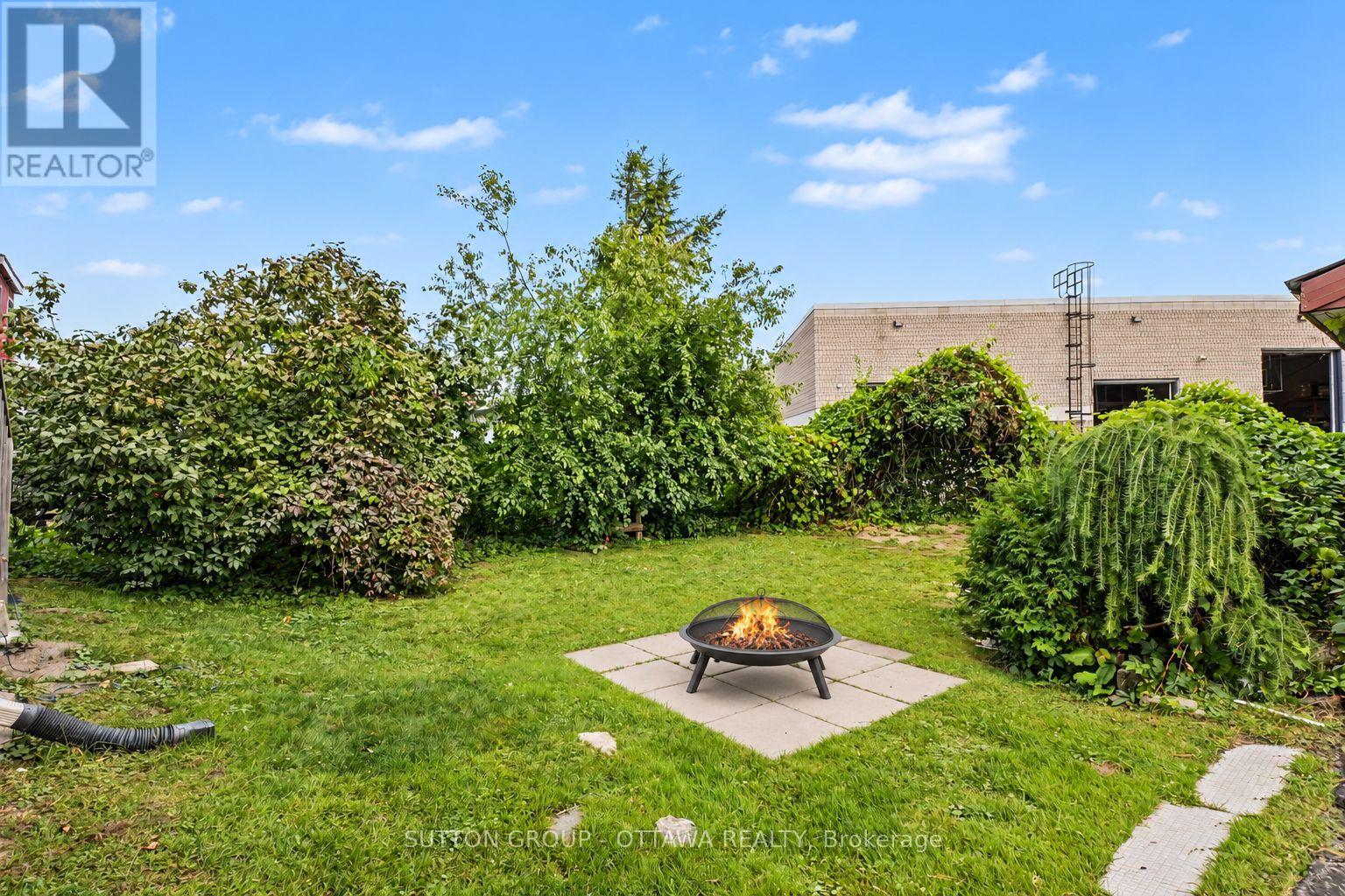 1343 LABRIE AVENUE